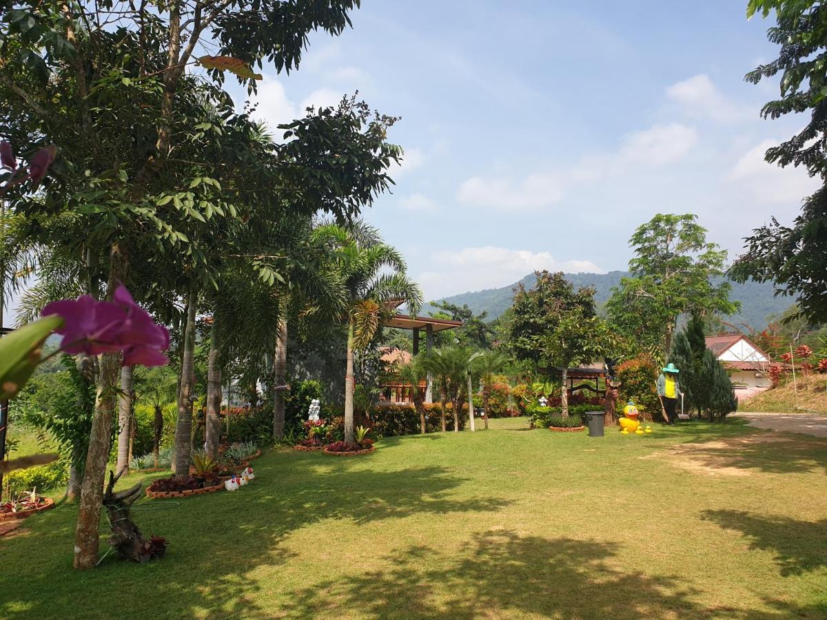 Khao Kho Lucky Hill Resort Exterior photo